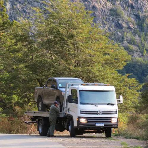 Servicio de grúa y traslado vehicular en Bariloche